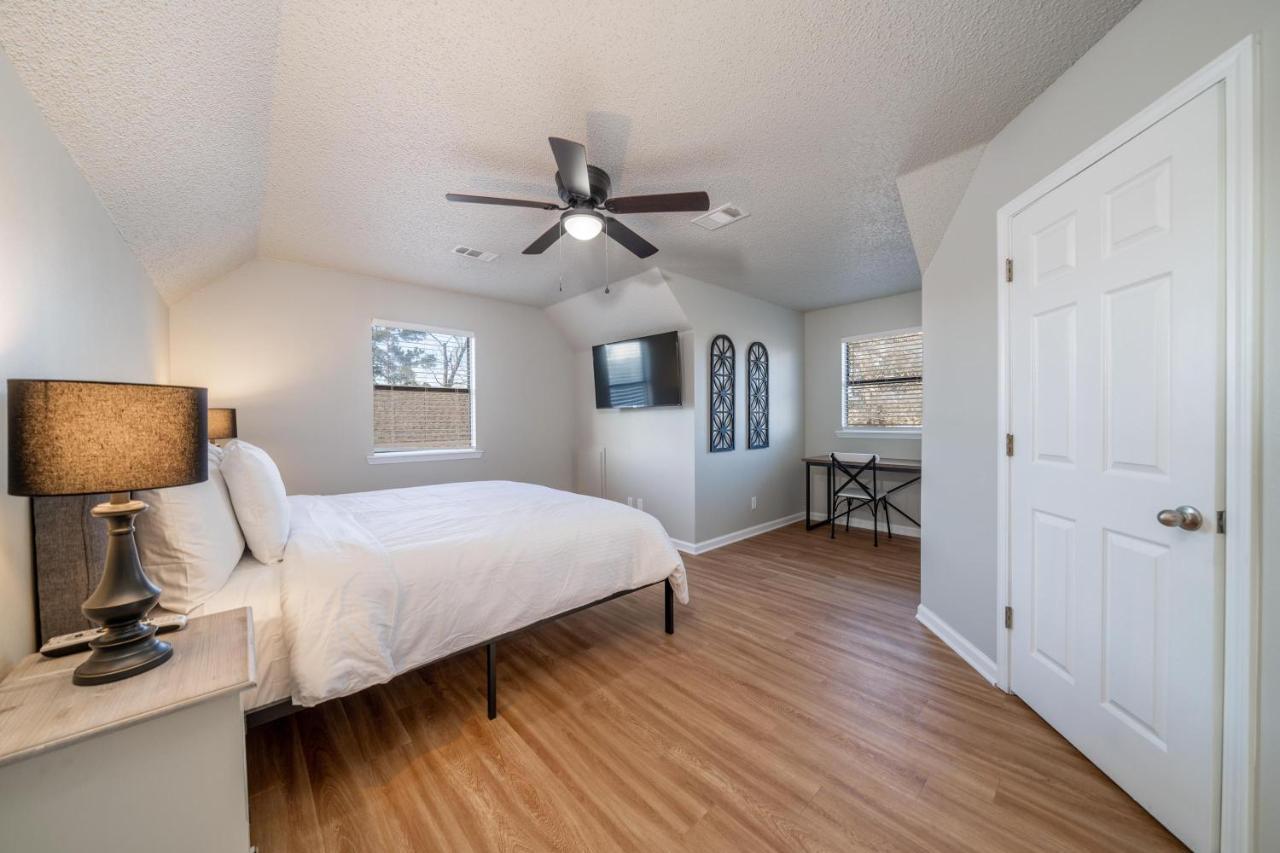 The Hamilton - Lakefront & Studio Suites, Hot Springs Luaran gambar